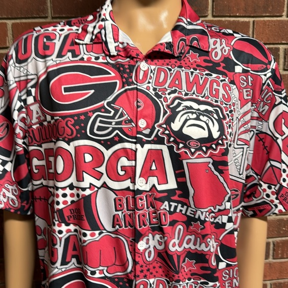 Georgia Bulldogs Hawaiian Style Football Shirt - Picture 2 of 8